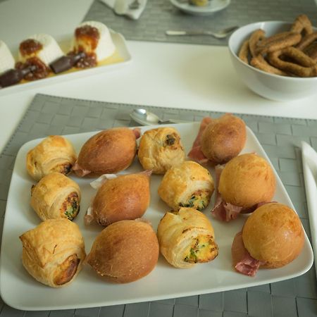 Ajde Rooms & Breakfast トラーニ エクステリア 写真