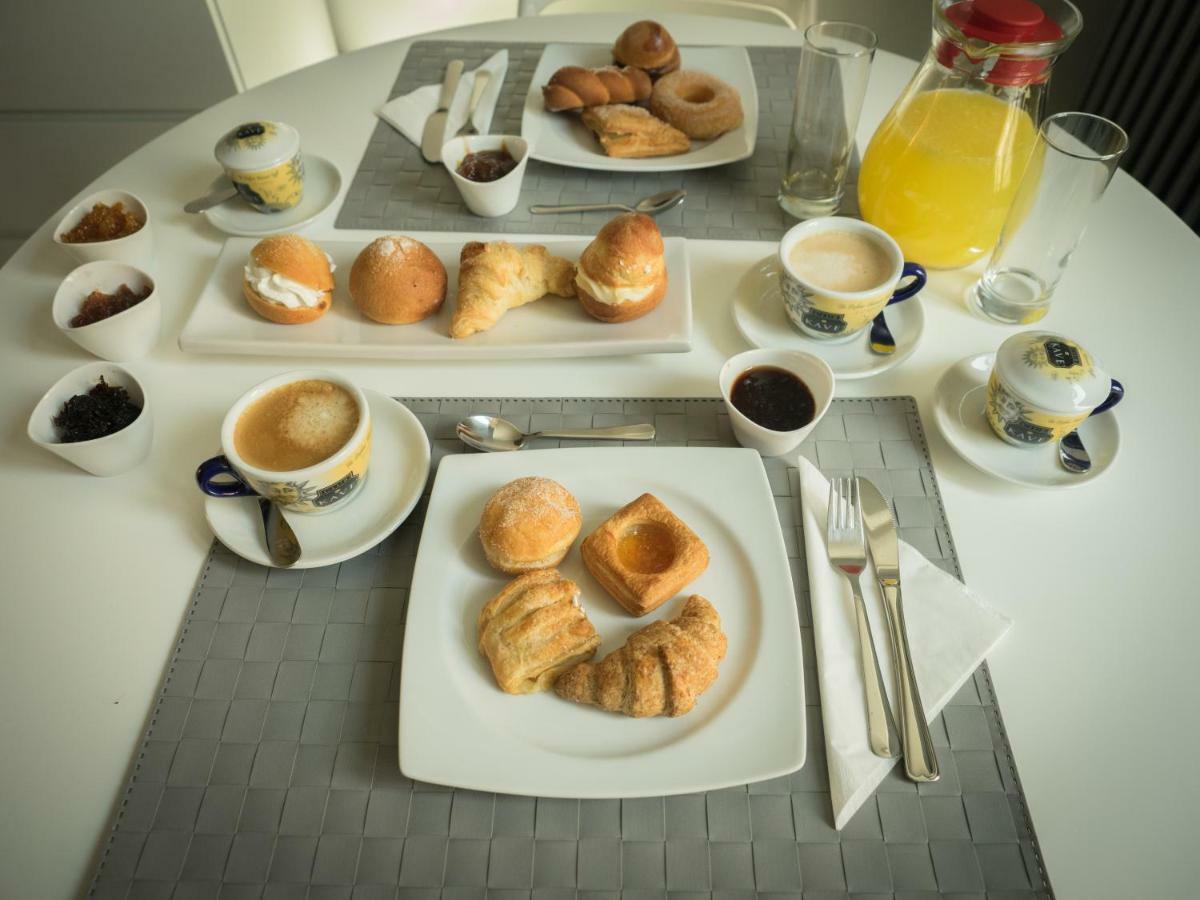 Ajde Rooms & Breakfast トラーニ エクステリア 写真