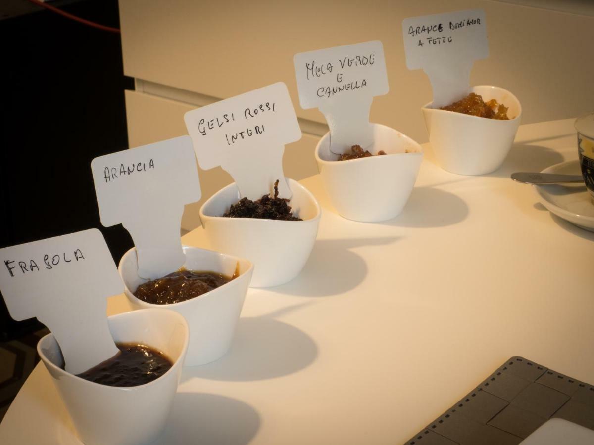 Ajde Rooms & Breakfast トラーニ エクステリア 写真